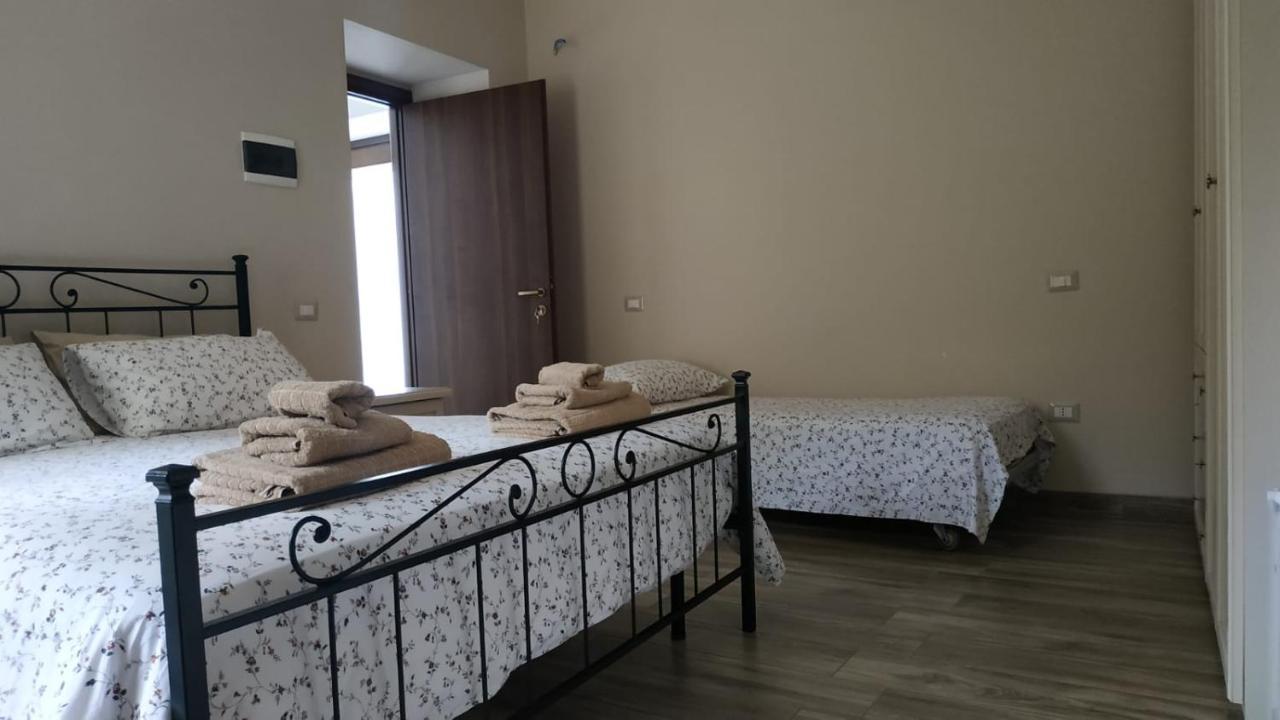 "Il Casaletto" Agriturismo Moderno, Vista Panoramica E Cibo Spettacolare- Scurcola Marsicana Εξωτερικό φωτογραφία