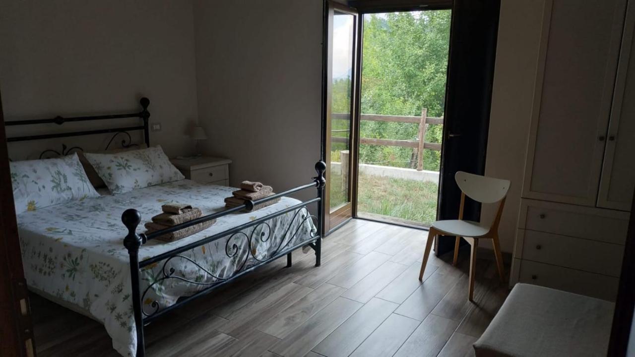 "Il Casaletto" Agriturismo Moderno, Vista Panoramica E Cibo Spettacolare- Scurcola Marsicana Εξωτερικό φωτογραφία