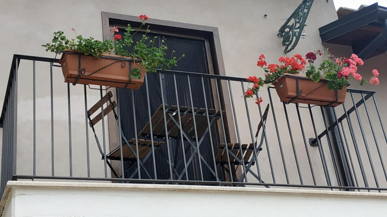 "Il Casaletto" Agriturismo Moderno, Vista Panoramica E Cibo Spettacolare- Scurcola Marsicana Εξωτερικό φωτογραφία
