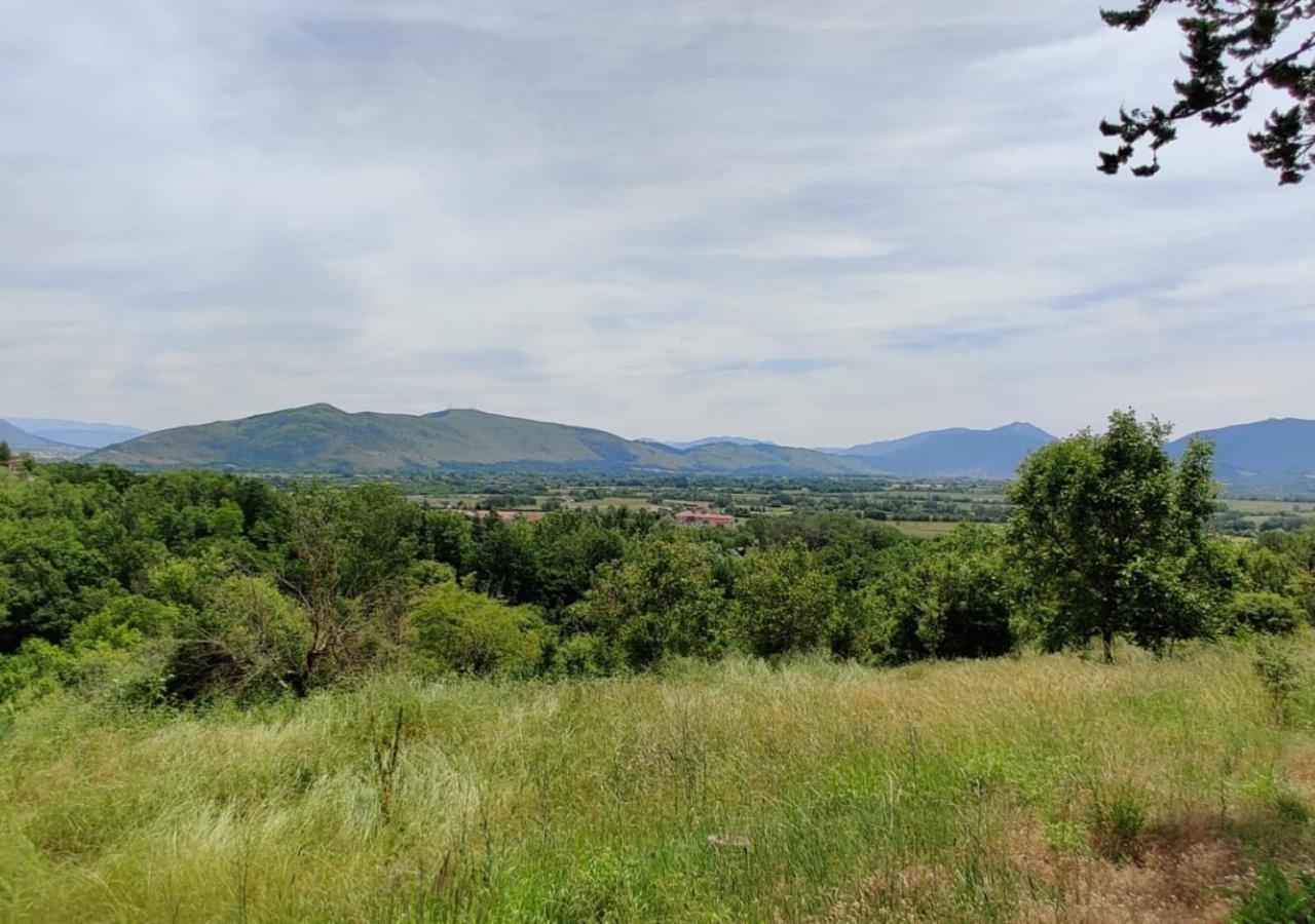 "Il Casaletto" Agriturismo Moderno, Vista Panoramica E Cibo Spettacolare- Scurcola Marsicana Εξωτερικό φωτογραφία